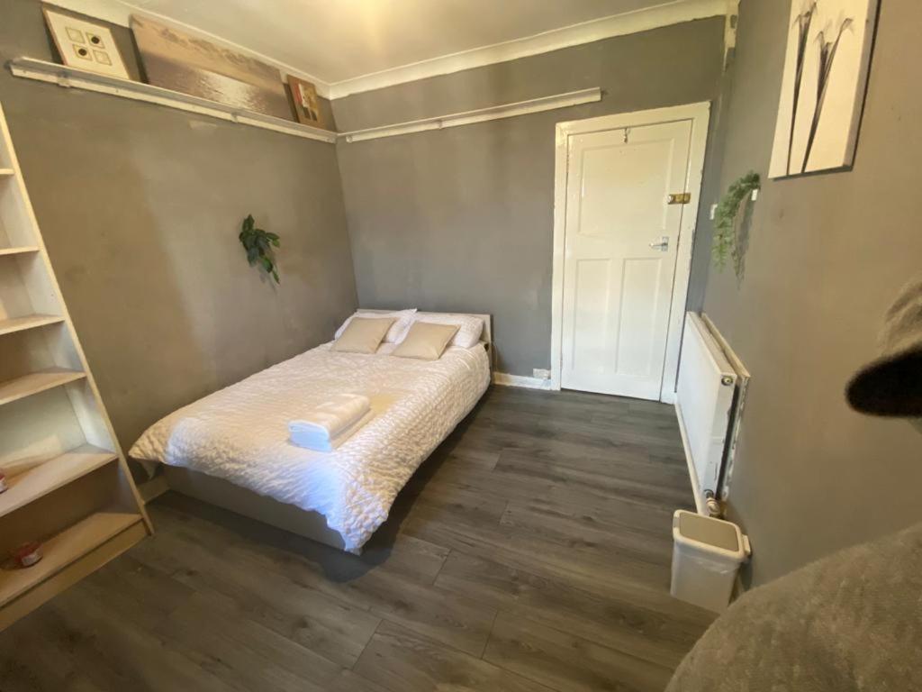 Lovely Private Room In Sandilands Dr Ab24 阿伯丁 外观 照片